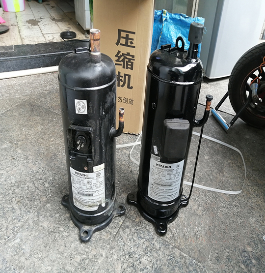 洛宁中央空调压缩机的更换维修